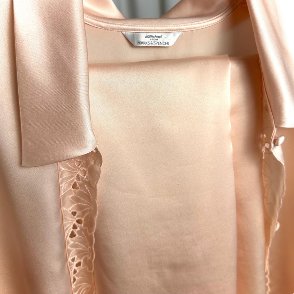 Vintage Marks & Spencer Two Piece Shirt and Pants Satin Set in Blush Pink - M/L - Picture 2 of 10